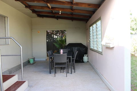 Indulge Homes - 77 Olive - Broome Tourism 6