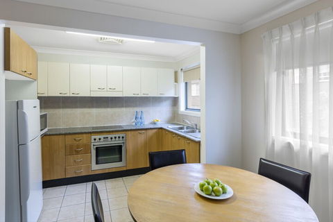 Waldorf Hornsby Residential Apartments - Broome Tourism 2