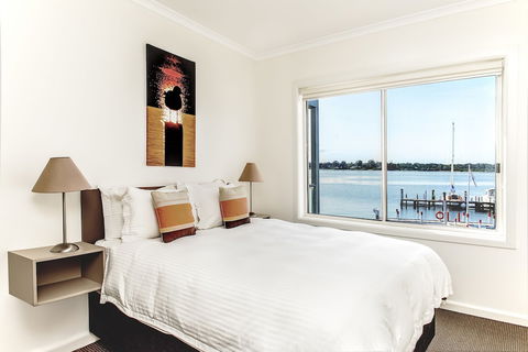The Moorings At Metung - Broome Tourism 6