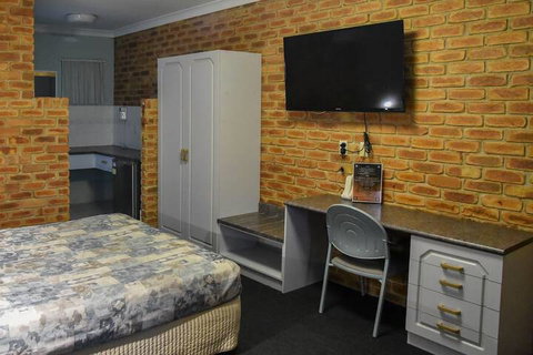 The Crossing Motel - Broome Tourism 3