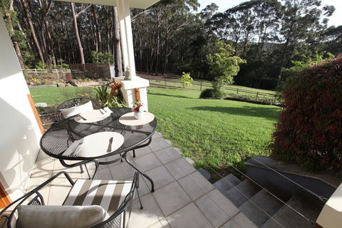The Ridge Retreat At Mollymook - Broome Tourism 0