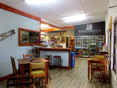 Willalooka Tavern - Broome Tourism 1