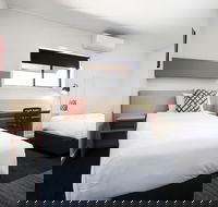 Villawood Hotel - Broome Tourism