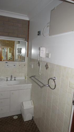 Beachview Motel Adults Only - Broome Tourism 1