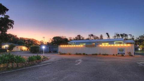 Bays Holiday Park - Broome Tourism 3