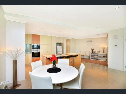 Gallery Resort Apartments - Broome Tourism 6