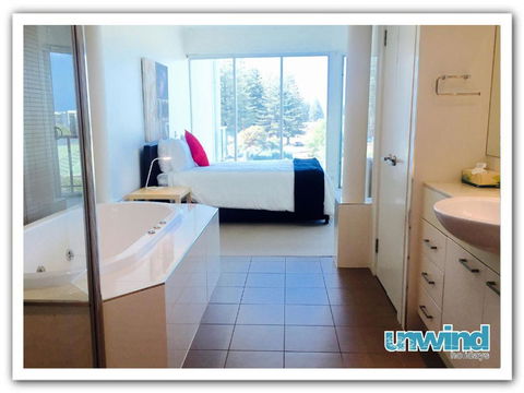 Gallery Resort Apartments - Broome Tourism 4