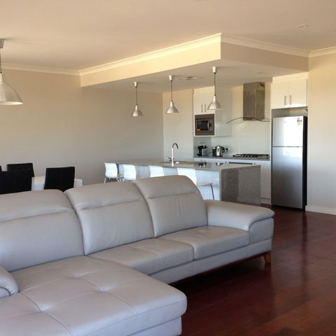 Neagles Retreat Villas - Broome Tourism 3