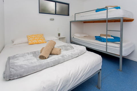 Solitary Islands Resort - Caravan Park - Broome Tourism 1
