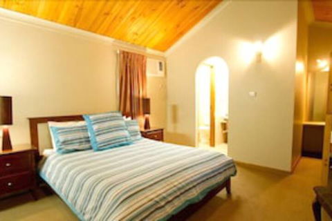 Riverwood Downs Mountain Valley Resort - Broome Tourism 6