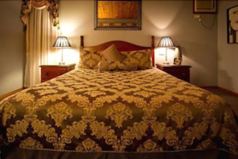 Riverwood Downs Mountain Valley Resort - Broome Tourism 7