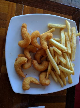 Barnacle Bill Family Seafood Restaurant - Broome Tourism 0