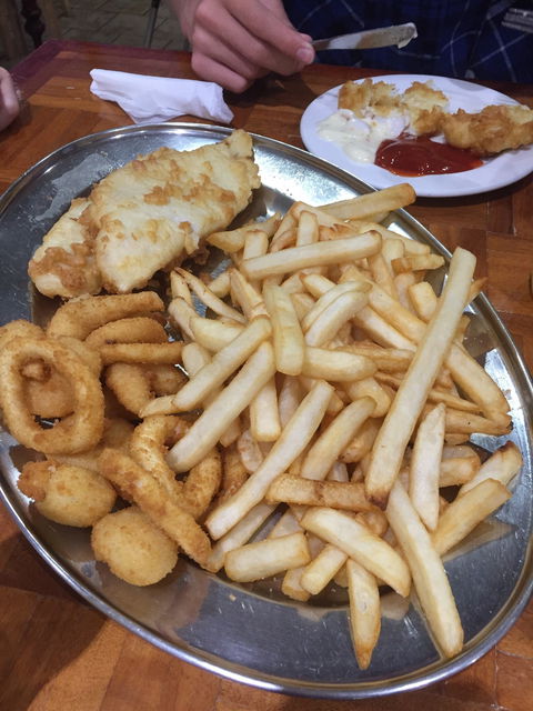 Barnacle Bill Family Seafood Restaurant - Broome Tourism 4