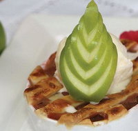 Loong Cheong - Broome Tourism