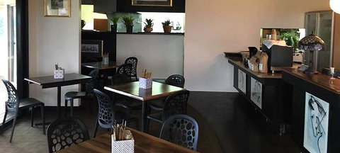 Witta General Store Licenced Cafe And Functions - Broome Tourism 3