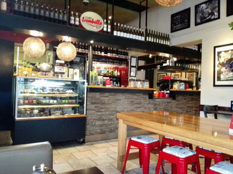 Mamma Lina's Bar Cafe - Broome Tourism 0