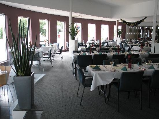 Glen Waverley VIC Broome Tourism