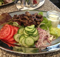 Food Should Taste Good - Broome Tourism