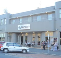 Oscar's Hotel and Cafe Bar - Broome Tourism