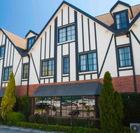 Westminster at Albury Manor House - Broome Tourism