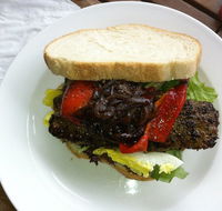 Carriage Cafe Seville - Broome Tourism