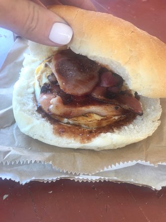 Avenel Cafe - Broome Tourism 0