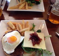 Glenrowan Hotel - Broome Tourism