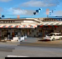 Cumberland Hotel - Broome Tourism