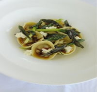 Bungool Restaurant Riverside Oaks NSW - Broome Tourism