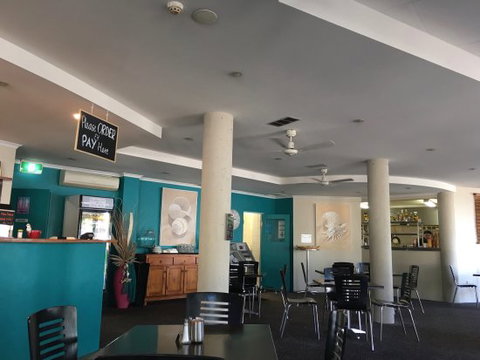 Tides Cafe & Restaurant - Broome Tourism 0