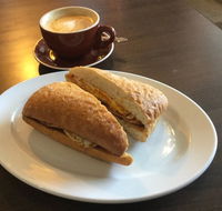 HCafe Quakers Court - Broome Tourism