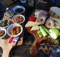 Mulla Villa Restaurant  Guesthouse - Broome Tourism