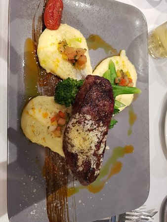 Tattersalls Hotel - Broome Tourism 0