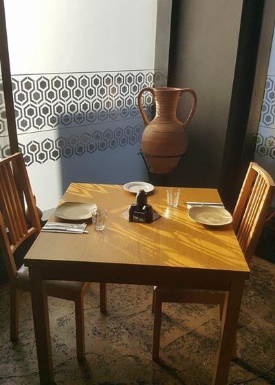 Antiquity Greek Restaurant - Broome Tourism 3