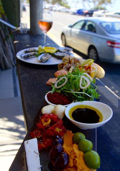 Elephant Rock Cafe Bar & Restaurant - Broome Tourism 22