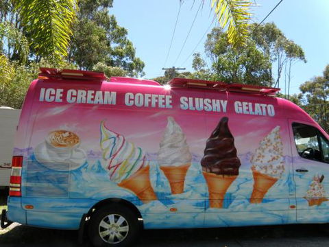 Dalmeny Ice Creams A Plenty - Broome Tourism 0