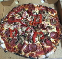 Little Joes Woodfired Pizza - Broome Tourism
