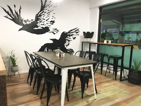 Raven Cafe & Grill - Broome Tourism 0
