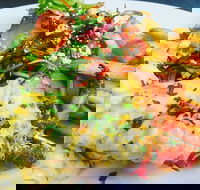 Glen Innes Railway Tavern Bistro - Broome Tourism