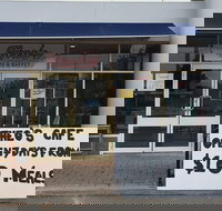 Theos Cafe  Buffet - Broome Tourism