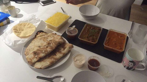 Singh's Indian Take Away Food - Broome Tourism 0
