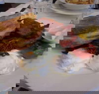 Chicken and Fishhead - Broome Tourism