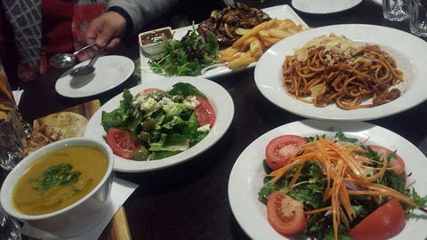Aussie Steak 'N' Burger - Broome Tourism 0