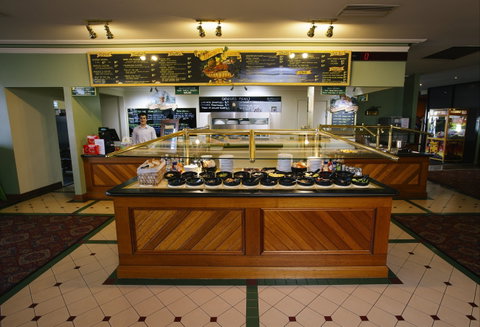 Macey's Bistro - Broome Tourism 2