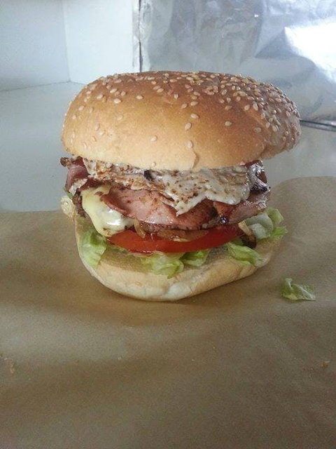 The Blue Wave Fish & Chips - Broome Tourism 0