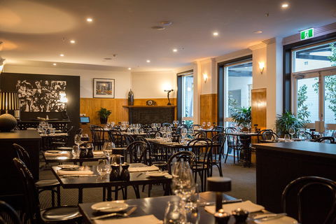 Deco Wine Bar And Restaurant - Broome Tourism 0