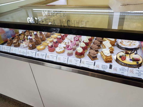 Geoffrey Michael Patissier - Broome Tourism 0