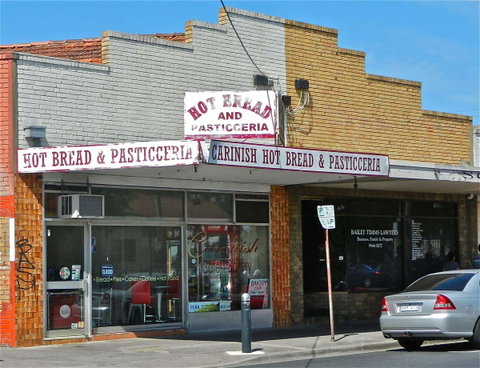 Isher Egless Bakers & Cafe - Broome Tourism 0