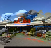 Log Cabin Pizza - Broome Tourism