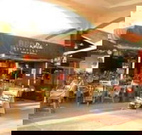 Red Rock Bar  Grill - Broome Tourism